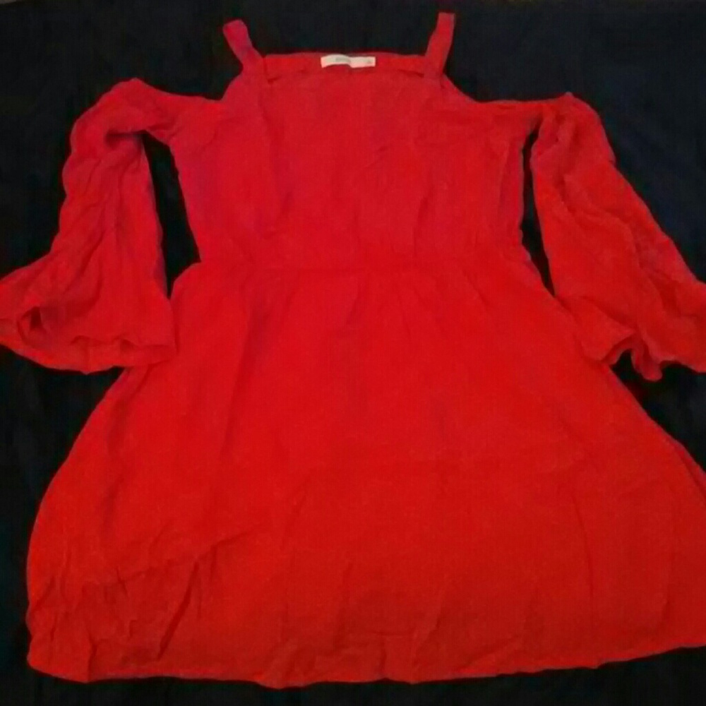 Coral red, cold shoulder dress